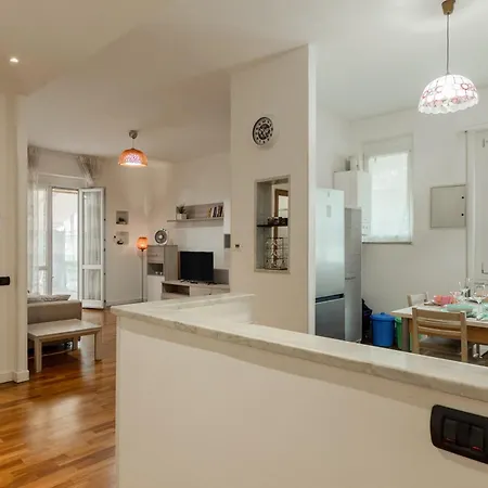 Guesthost - Casa Viviana Lägenhet La Spezia