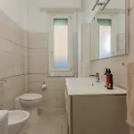 Guesthost - Casa Viviana 아파트 라스페치아