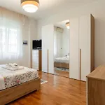 아파트 Guesthost - Casa Viviana 라스페치아