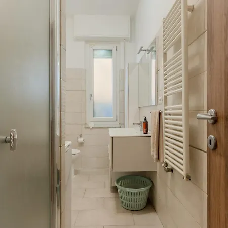 Apartment Guesthost - Casa Viviana *